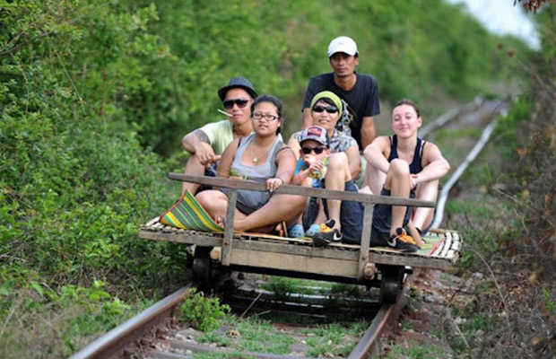 Bamboo-Train-Killing-Cave-Bat-Cave-Sunset-Tour-in-Battambang