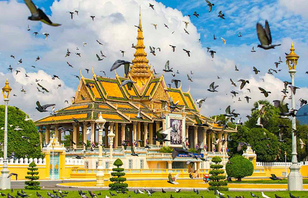 Phnom-Penh-City-Tour-Koh-Dach-Silk-Island-Private-Day-Tour-4